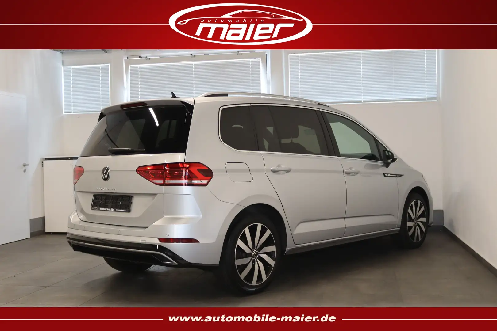 Volkswagen Touran 1.5 TSI 3x R-Line-Navi-LED-ACC-4xSHZ-Spur Silber - 2
