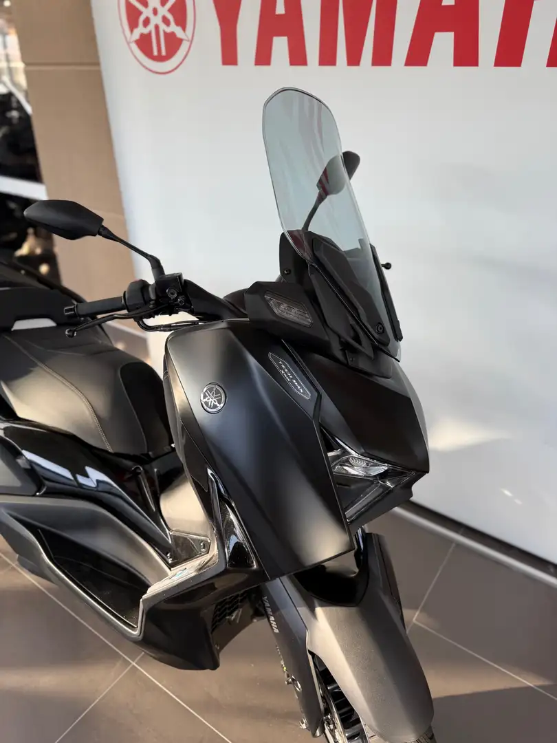 Yamaha X-Max 125 TechMax Modell 2024 NEUFAHRZEUG! Schwarz - 2