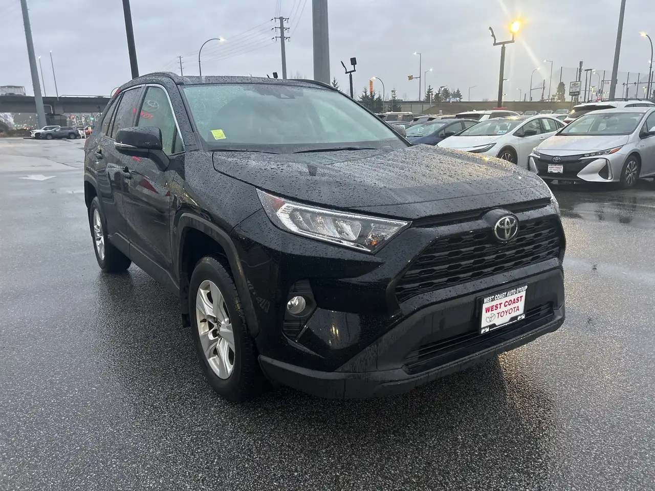 Toyota RAV 4 снимка Toyota RAV 4