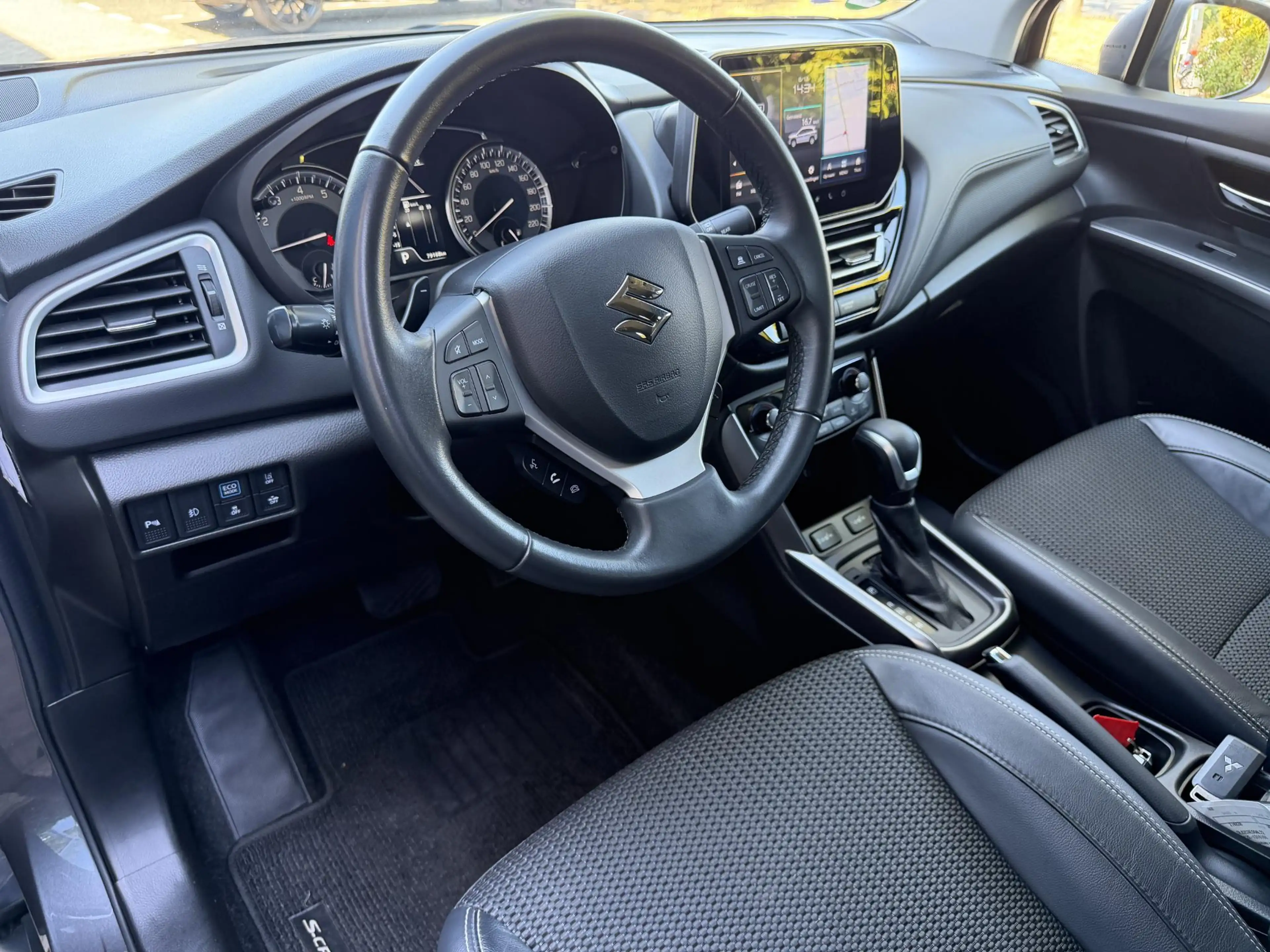 Suzuki S-Cross 1.5 Hybrid Style — photo 5