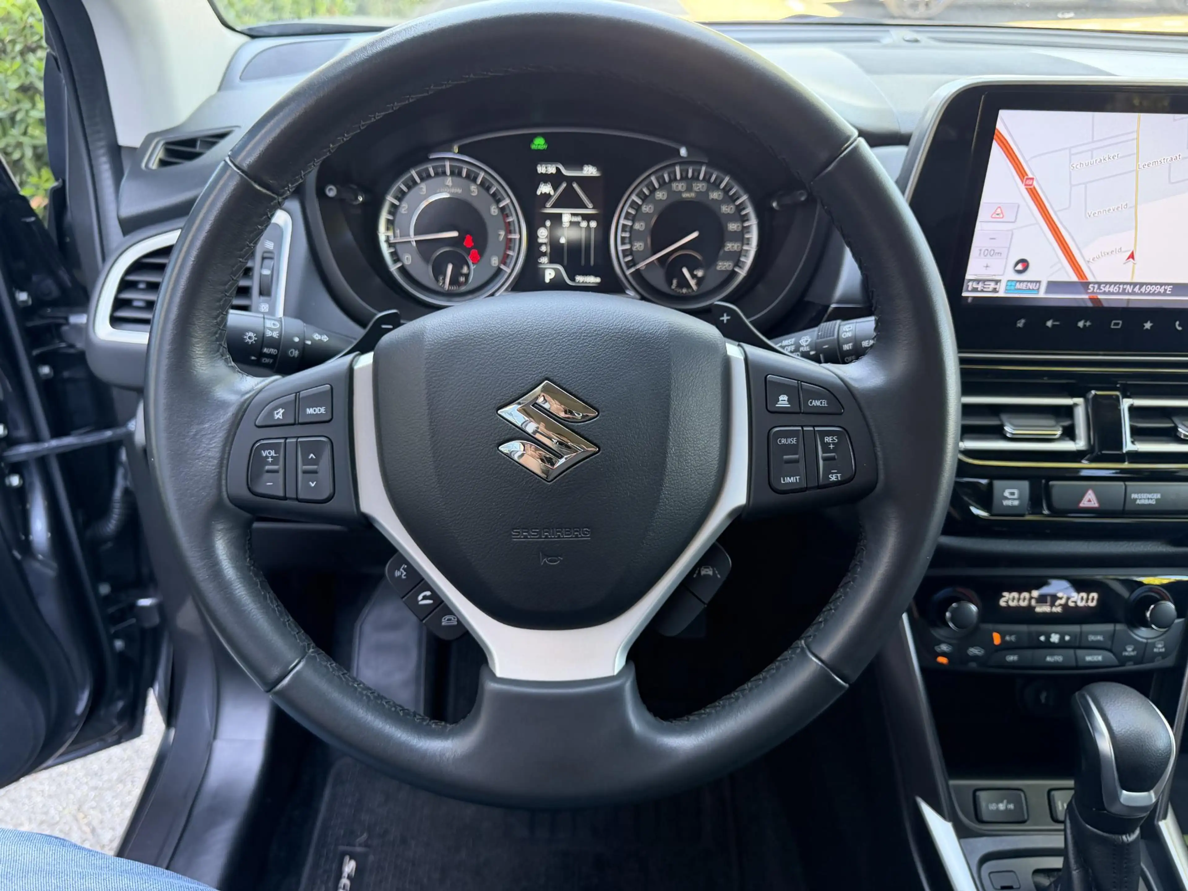 Suzuki S-Cross 1.5 Hybrid Style — photo 12