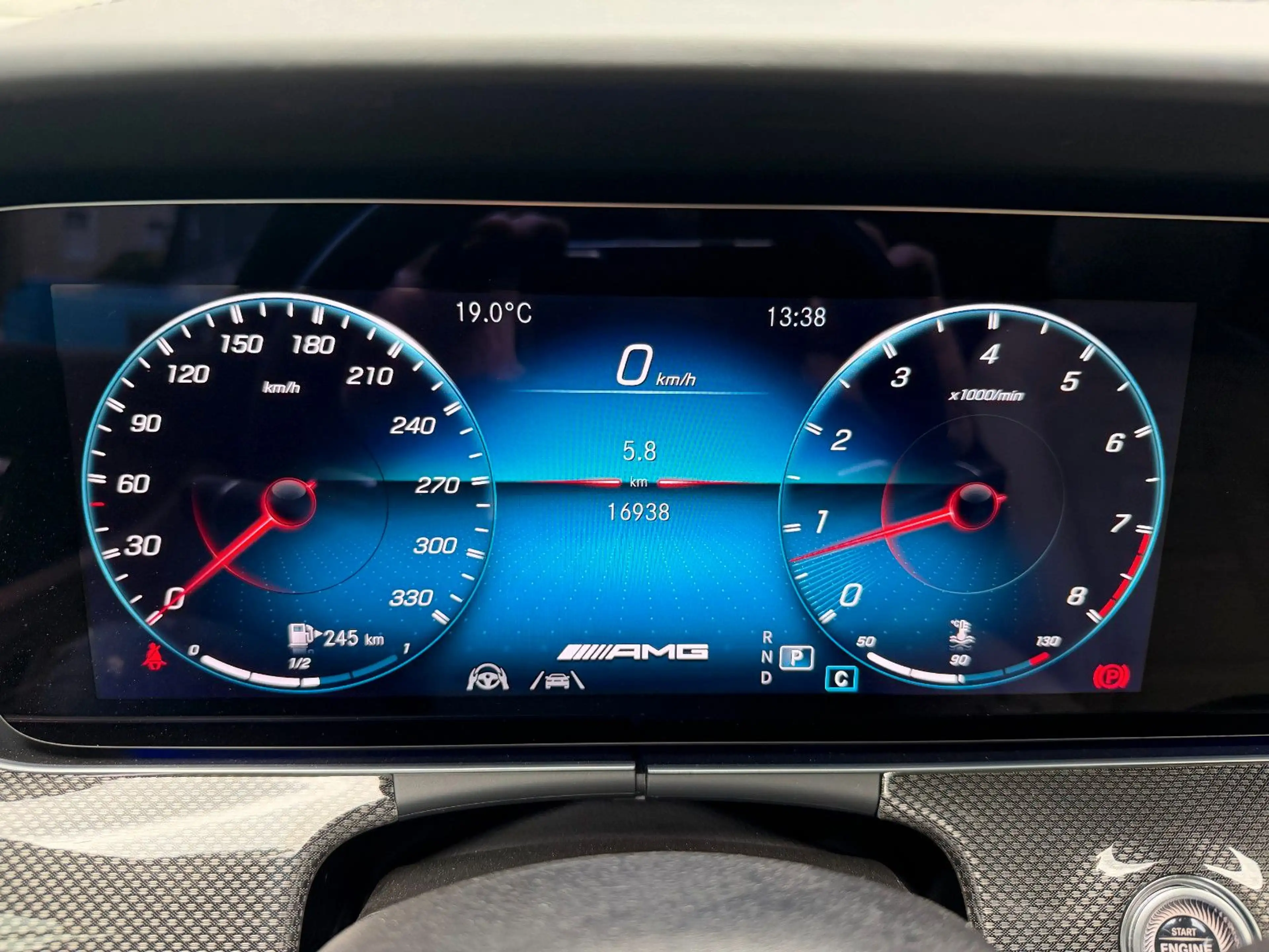 Mercedes-Benz E 63 AMG E 63 S AMG 4Matic+Pano HeadUp 360° Disc Leder — photo 12