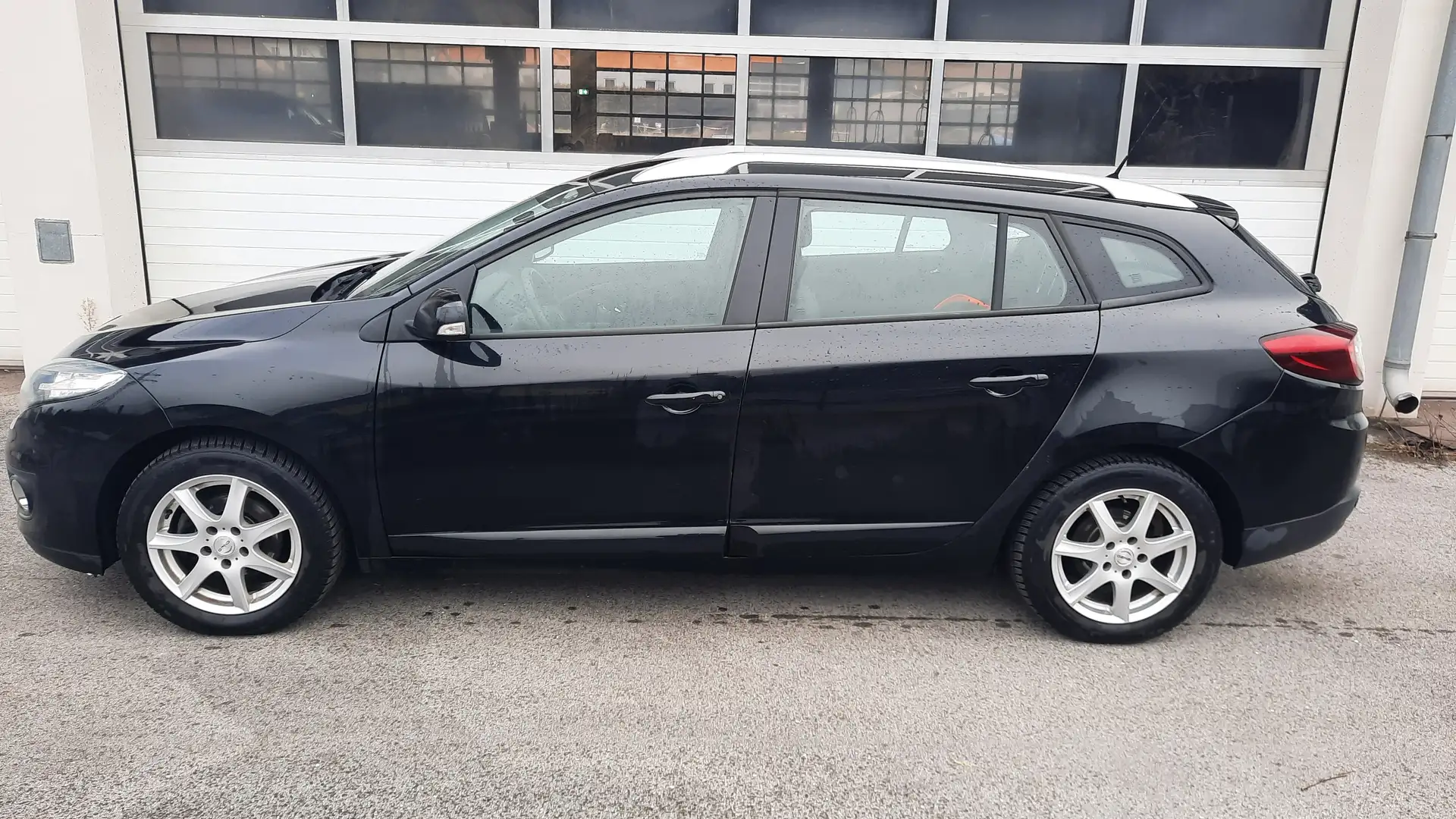 Renault Megane Mégane Grandtour Success Energy dCi 110 Success Schwarz - 2
