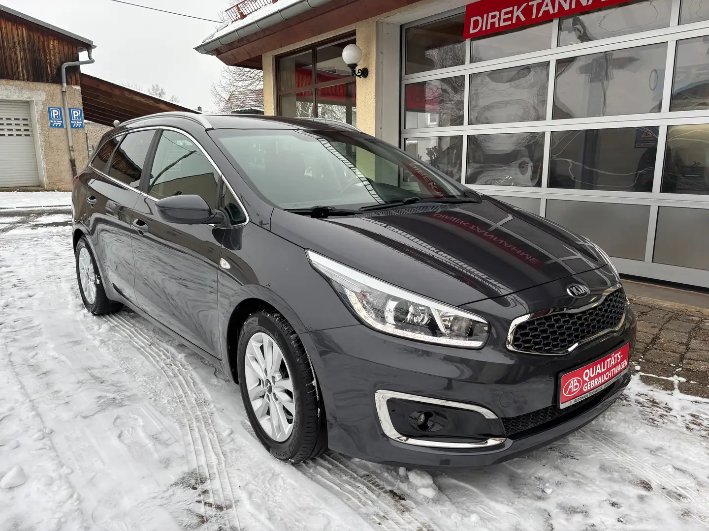 Kia Ceed SW / cee'd SW Dream Team *PDC*Kamera*Navi*SHZ* Gris - 1
