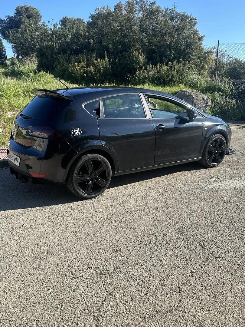 SEAT Leon Vendo mi SEAT León FR MK2 del 2011, color negro br - 2