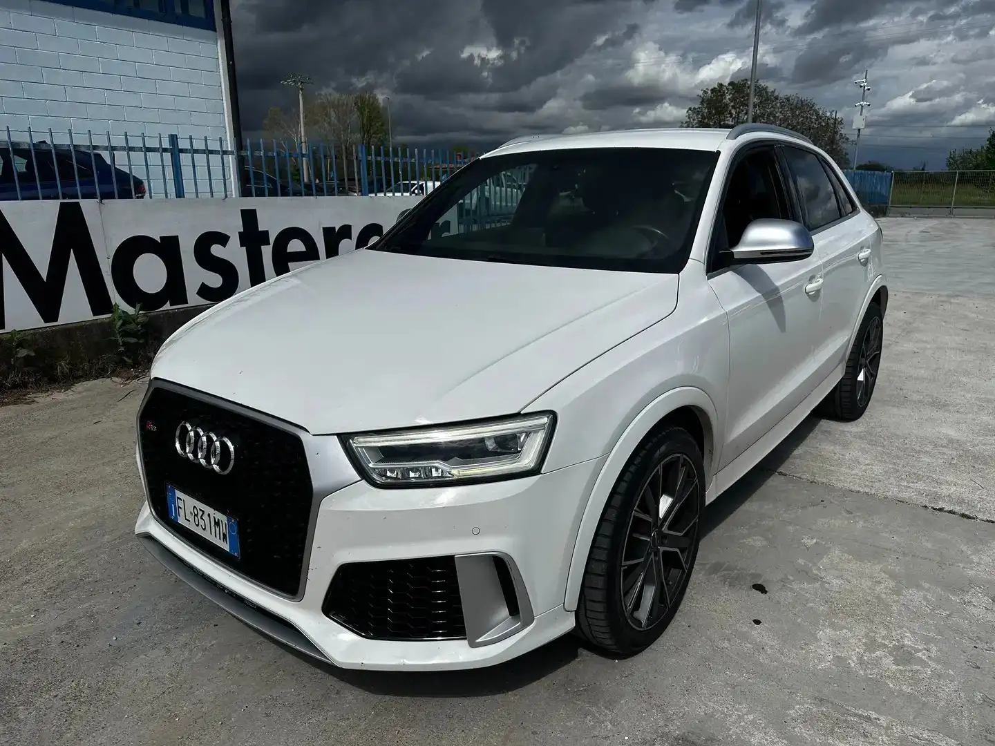 Audi RS Q3 2.5 tfsi quattro s-tronic - FL831MW Bílá - 2