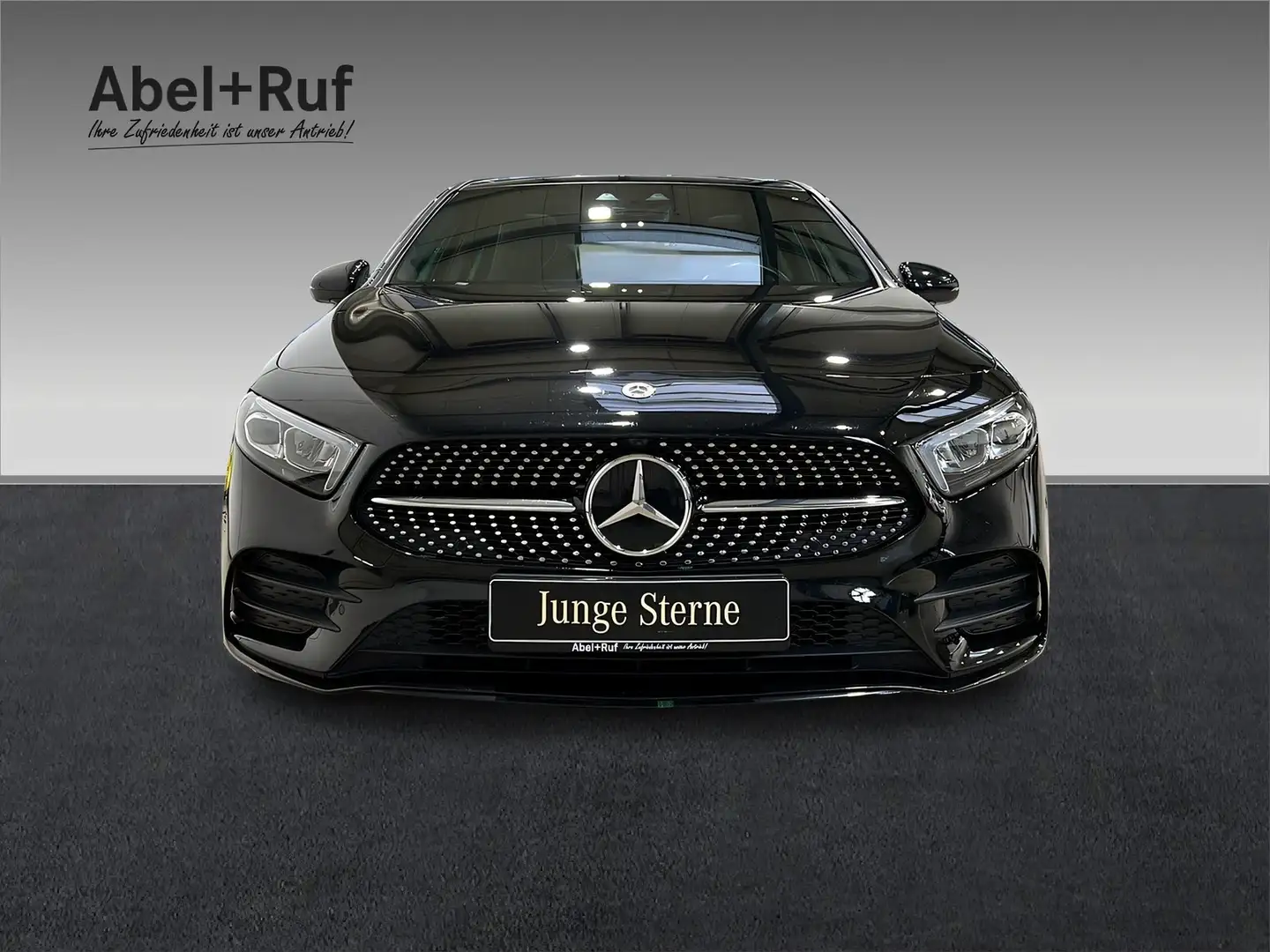 Mercedes-Benz A 250 e AMG+LED+DISTRO+NIGHT+Ambiente+DAB+360° Schwarz - 2
