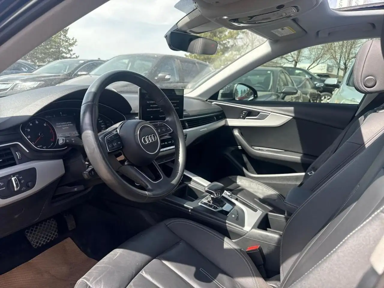 Audi A4 снимка Audi A4