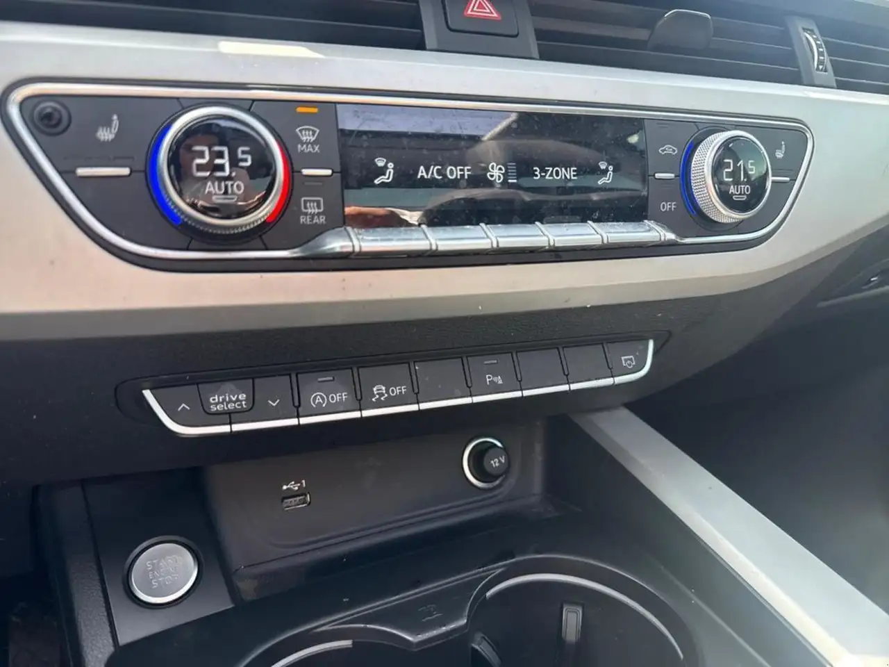 Audi A4 снимка Audi A4