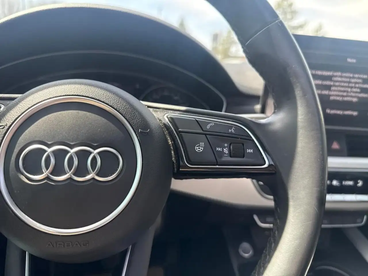 Audi A4 снимка Audi A4