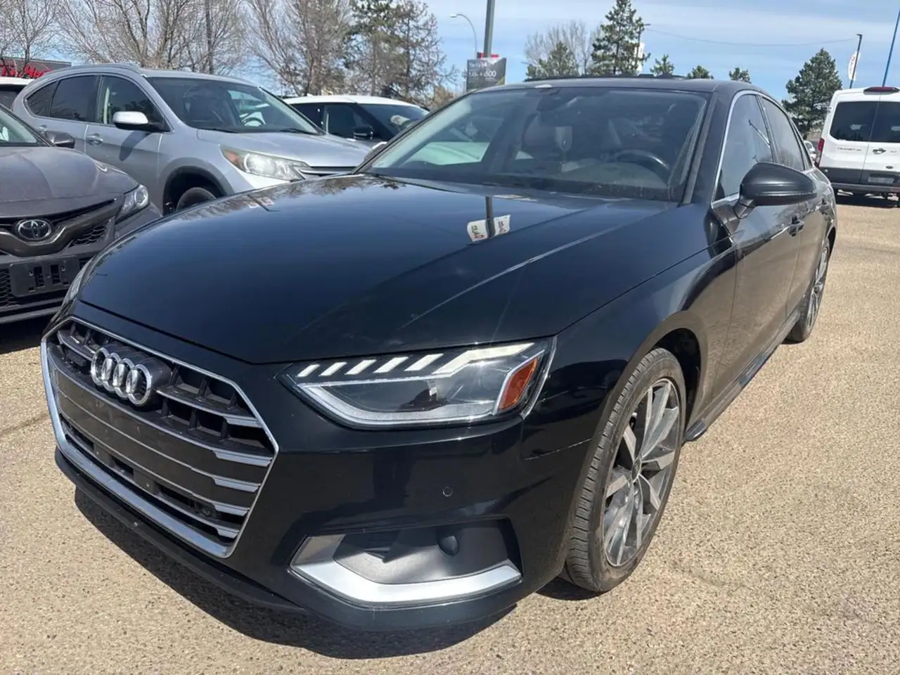 Audi A4 снимка Audi A4