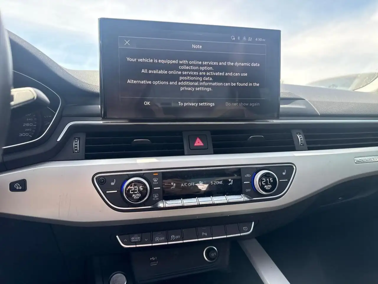 Audi A4 снимка Audi A4