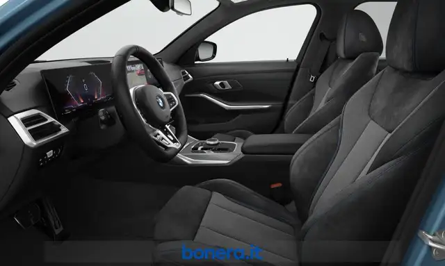 BMW 3 Series view 4