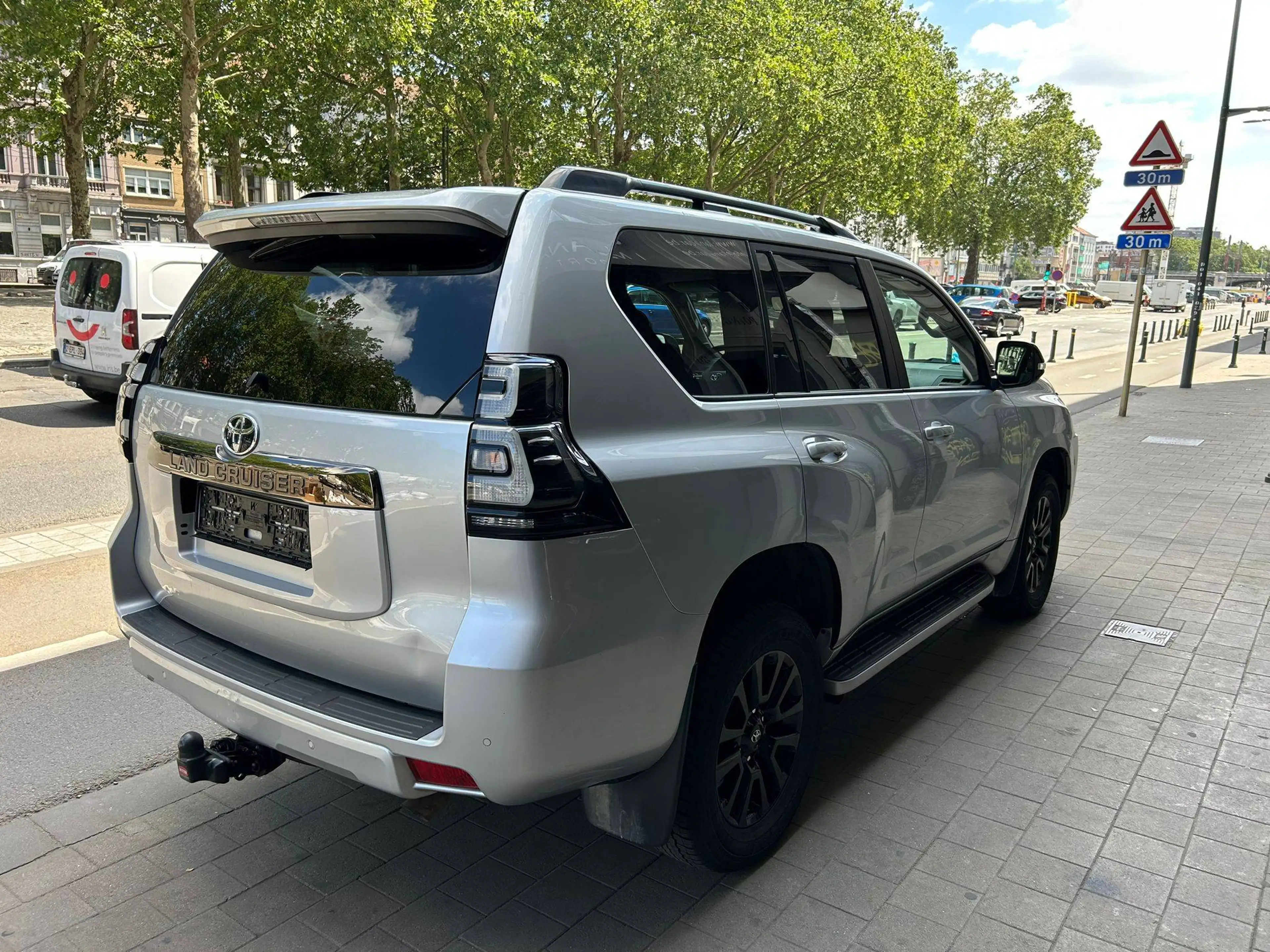 Toyota Land Cruiser Land Cruise2.8 D-4D BLACK EDITION — photo 5