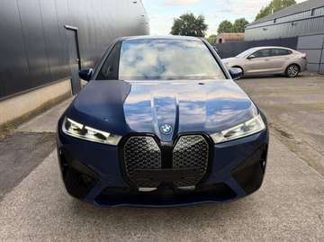iX 76.6 kWh xDrive40