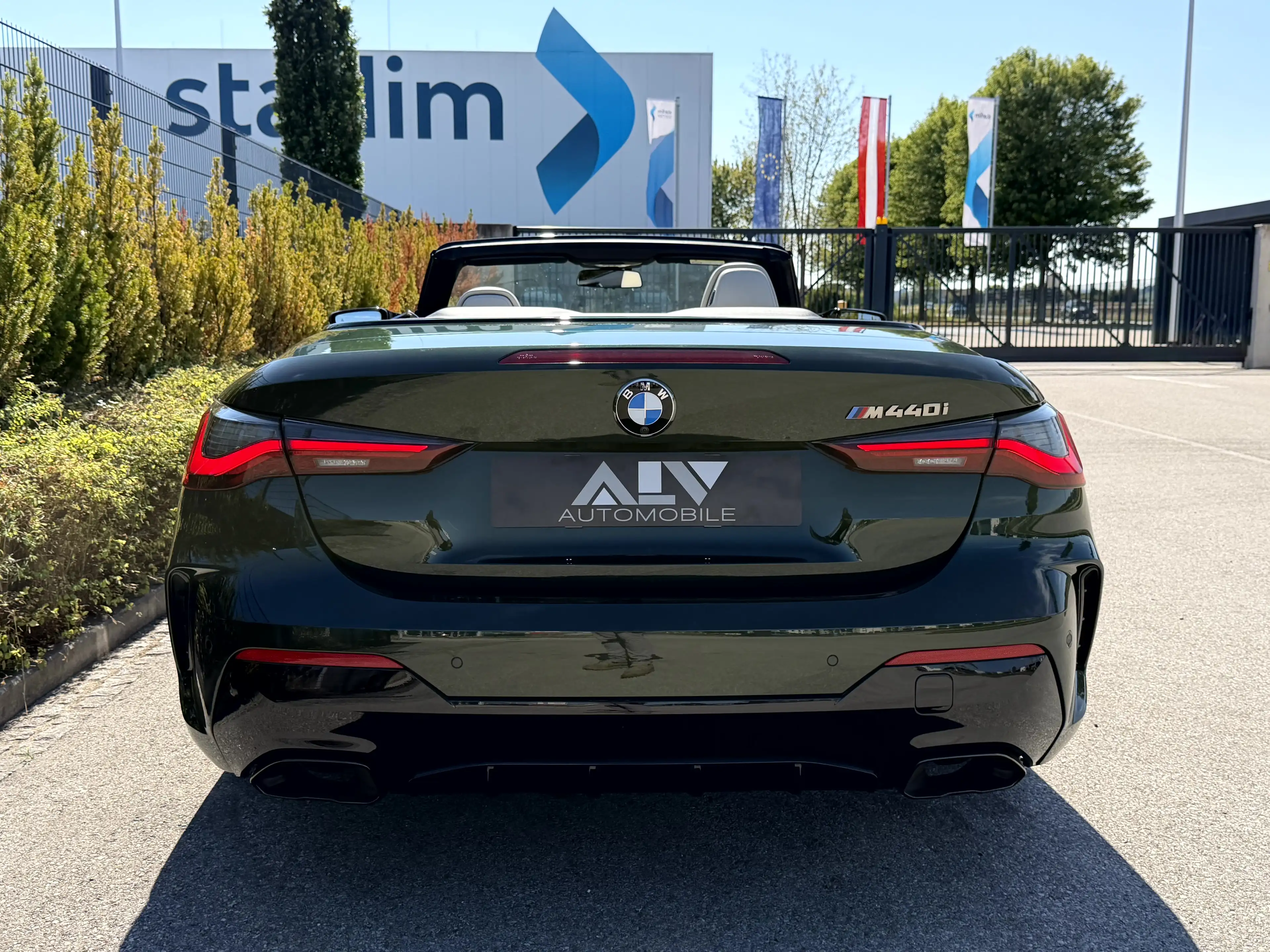 BMW 440 M440 i xDrive Cabriolet Individual — photo 6