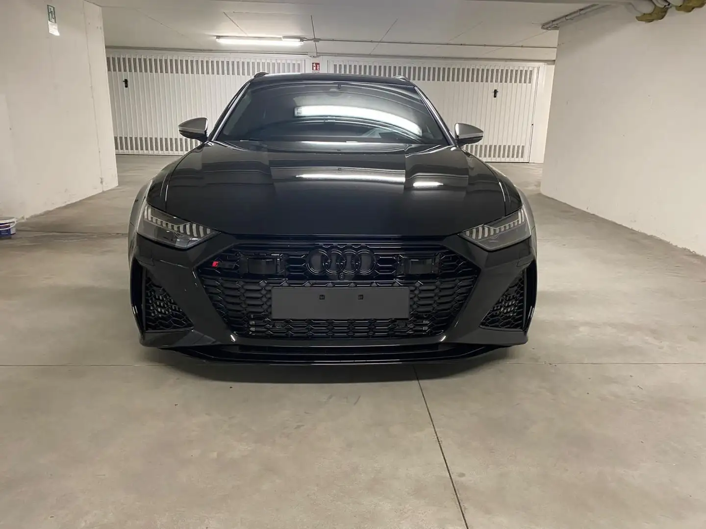 Audi RS6 RS6 Avant 4.0 mhev 600 cv  quattro tiptronic Noir - 1