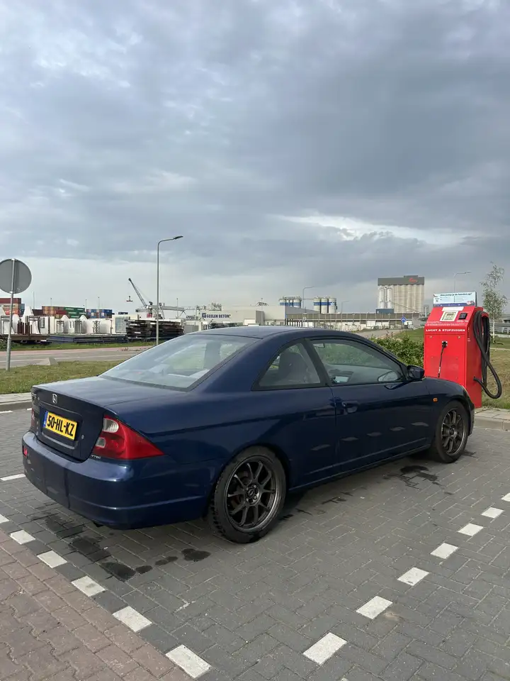 Honda Civic Coupe 1.7 ES, foto 3