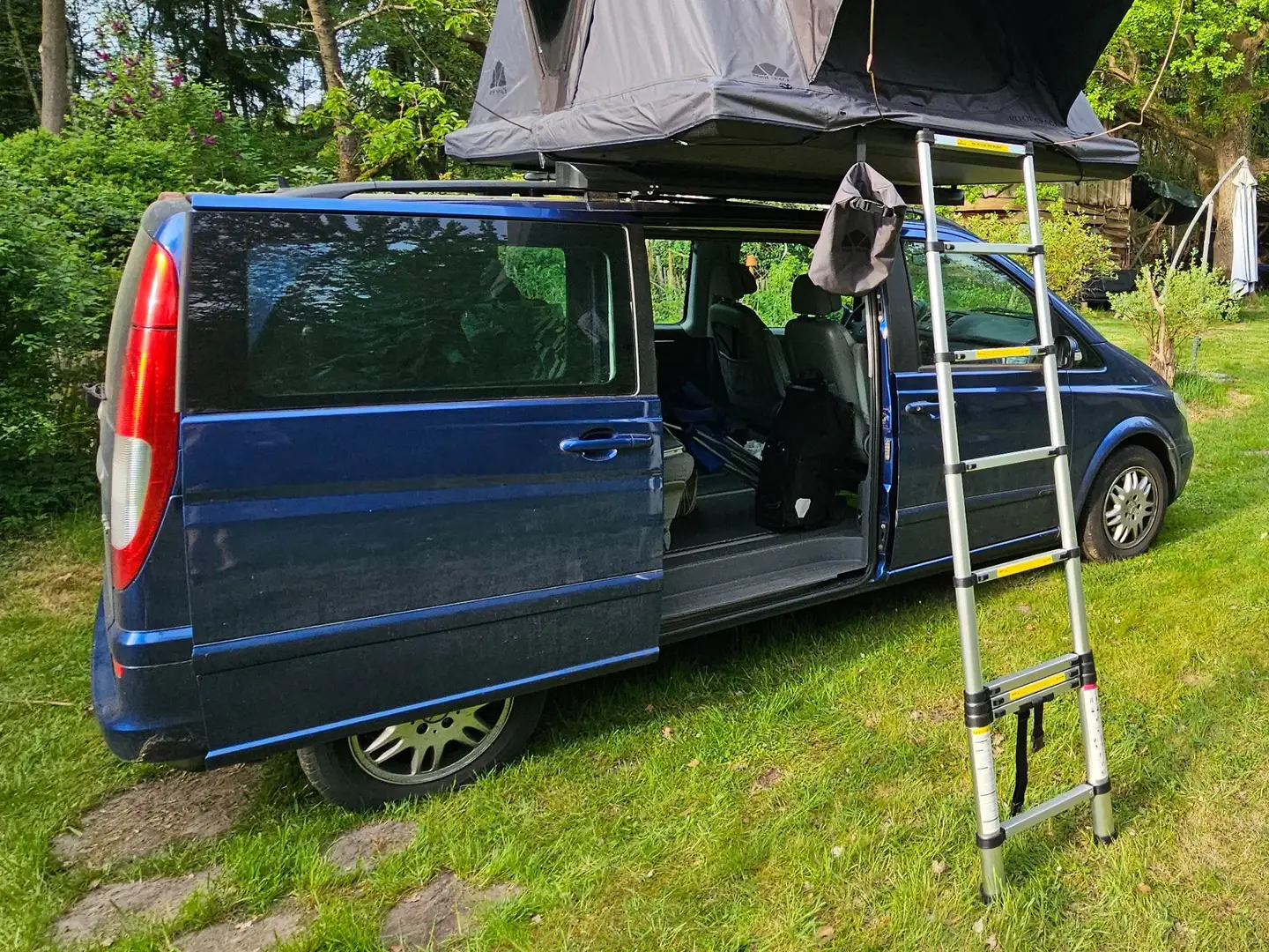 Mercedes-Benz Viano Viano 2.0 CDI kompakt Automatik Fun Blau - 2