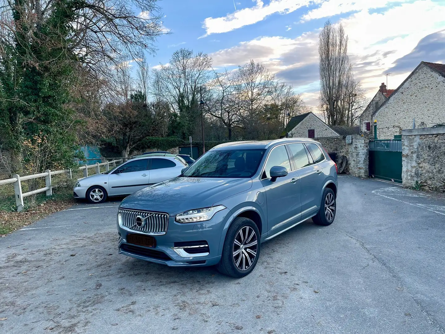 Volvo XC90 XC90 T6 AWD 310 ch Geartronic 7pl Inscription Luxe Bleu - 2