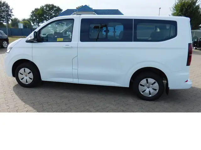Volkswagen T7 Transporter Elektro 9 Sitze Navi Klima