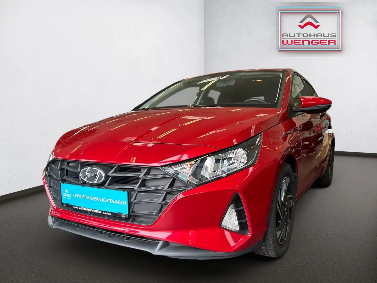 Hyundai i20 1,2 MPI "Chic" Rojo - 1