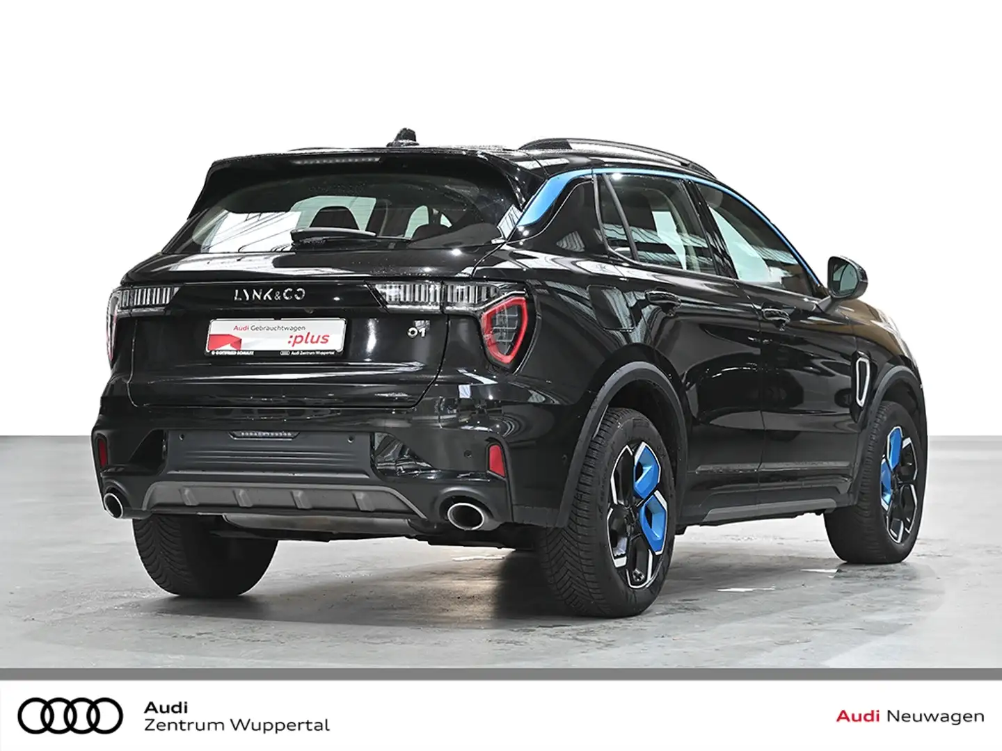 Lynk & Co 01 1.5 T Hybrid ACC PANO PDC LED DAB Schwarz - 2