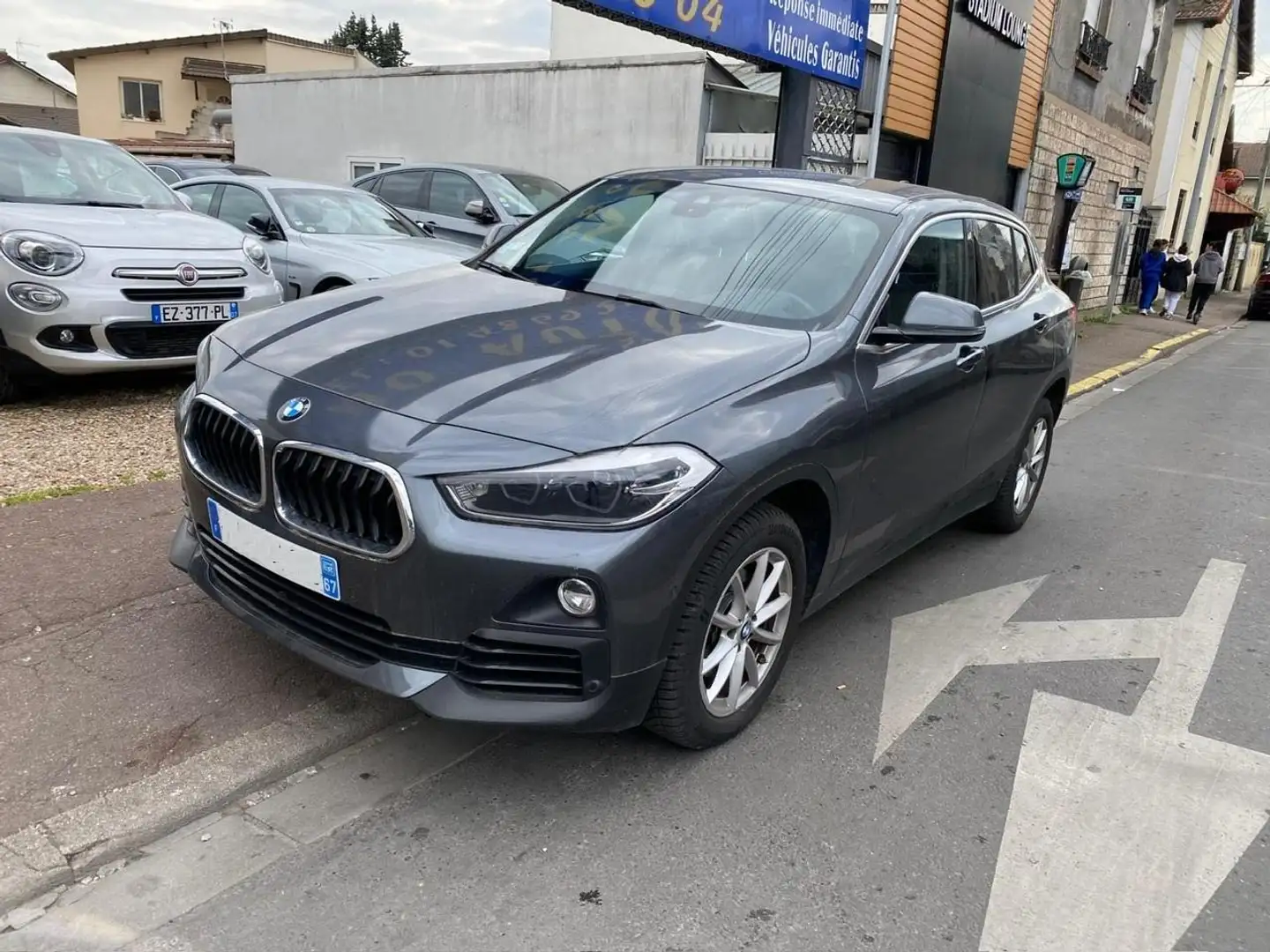 BMW X2 sDrive 18i - S\u0026S  F39 Business Design Gris - 1
