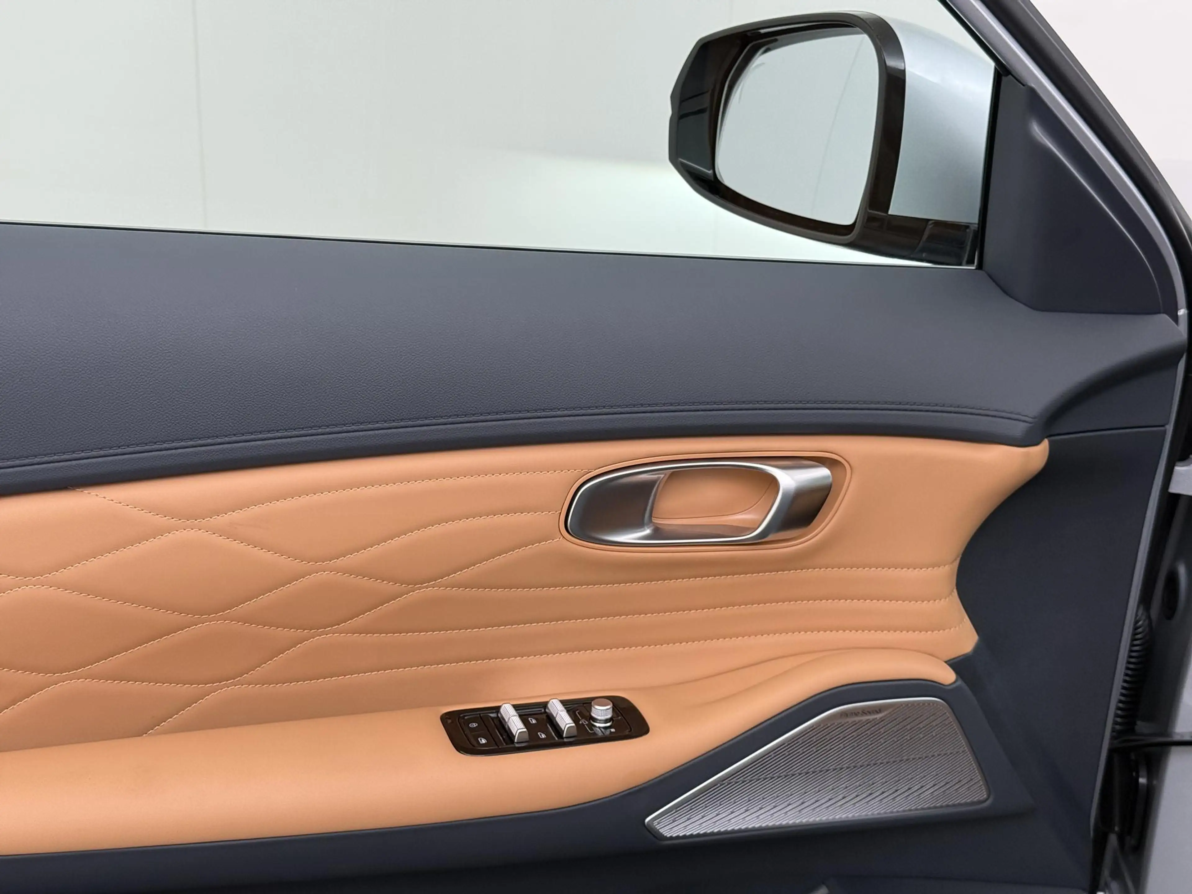 Geely Starray EM-i 1.5 Max+ 136KM Elektrisch/Pano/Massage/Leder/Direc — photo 14