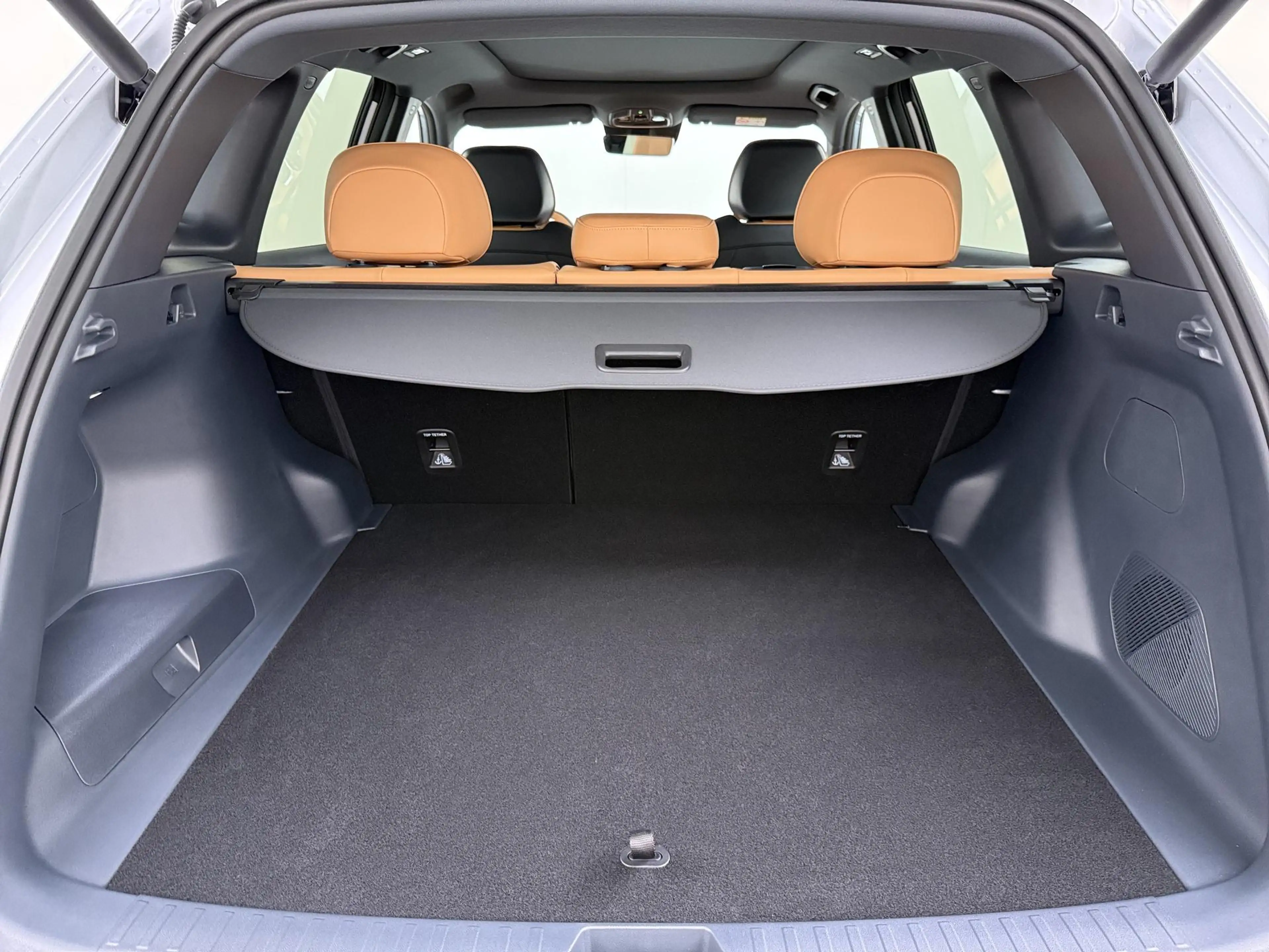 Geely Starray EM-i 1.5 Max+ 136KM Elektrisch/Pano/Massage/Leder/Direc — photo 9