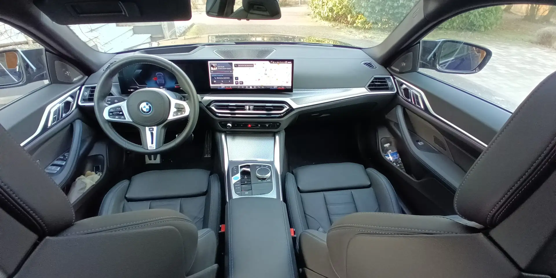 BMW i4 Bleu - 2