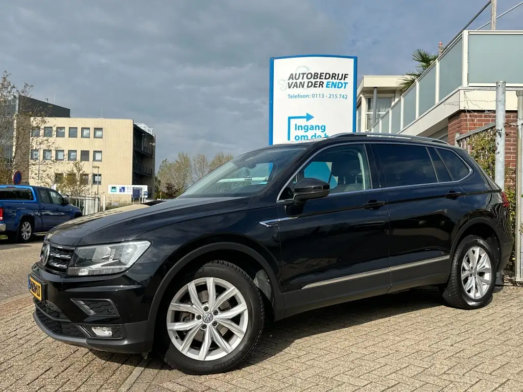 Volkswagen Tiguan Allspace 2018 из Европы — купить под ключ