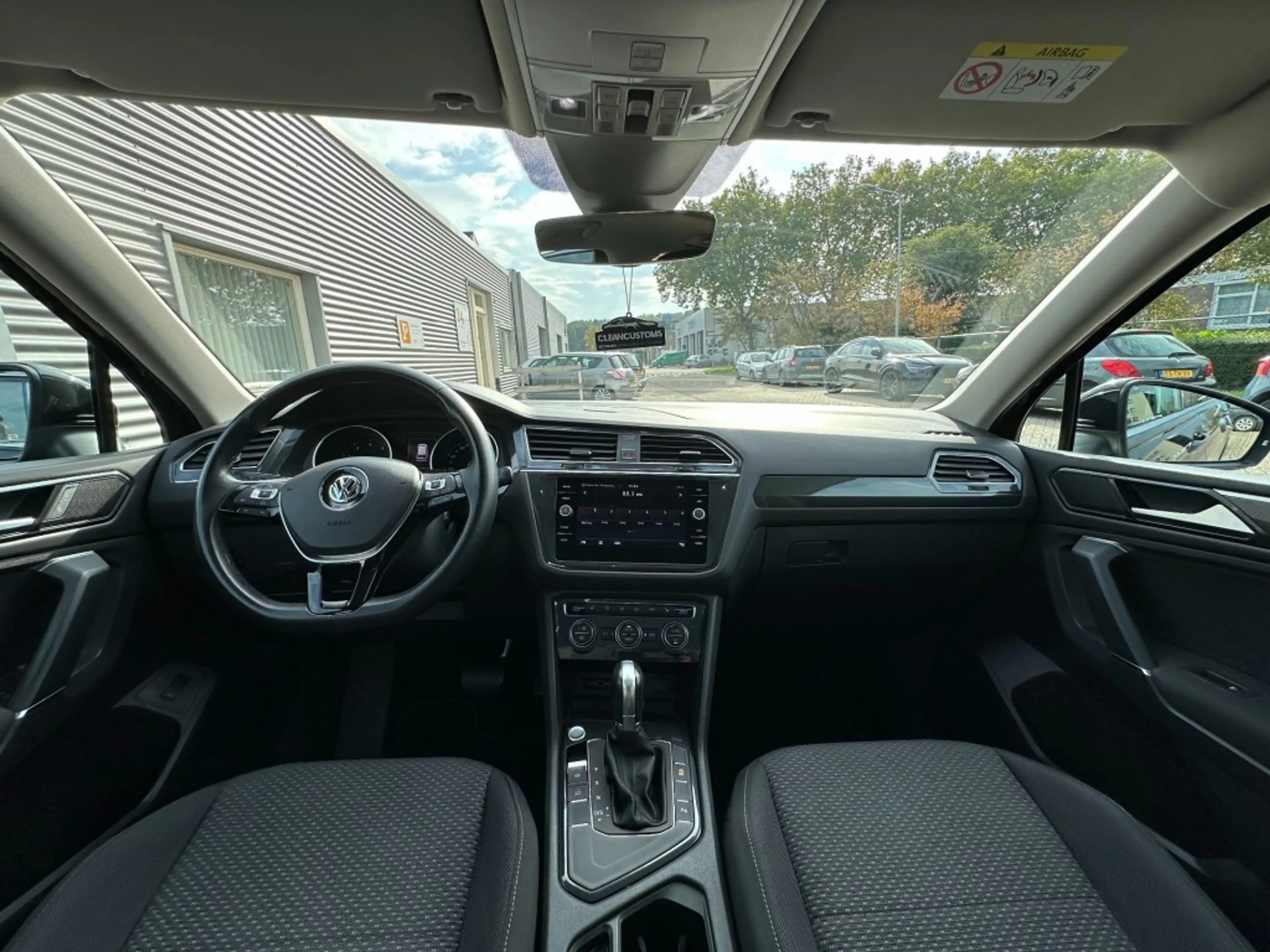 Volkswagen Tiguan Allspace 1.4 TSI Comfortline 7p.  Trekhaak  Panoramadak   e — photo 5
