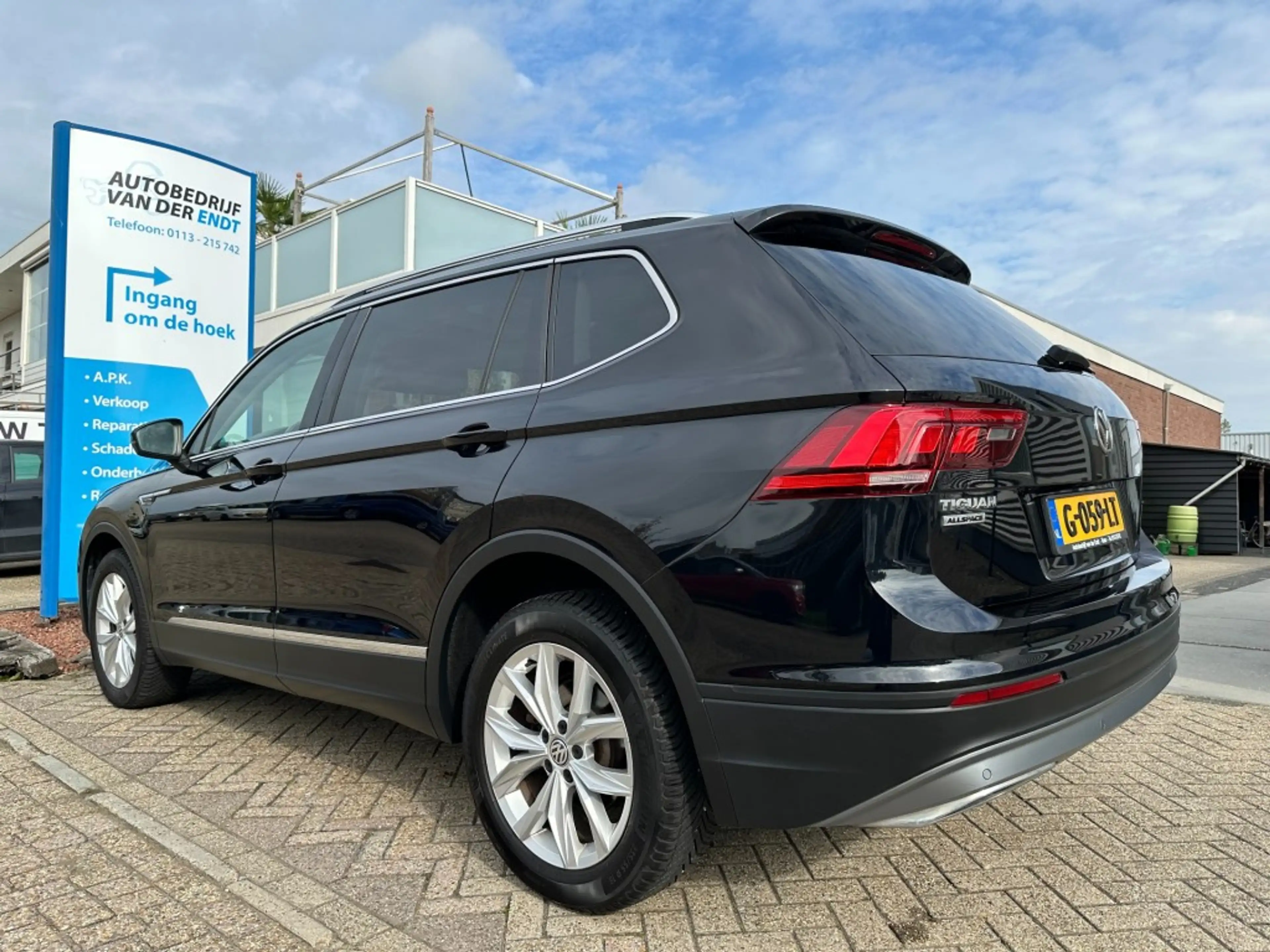 Volkswagen Tiguan Allspace 1.4 TSI Comfortline 7p.  Trekhaak  Panoramadak   e — photo 3