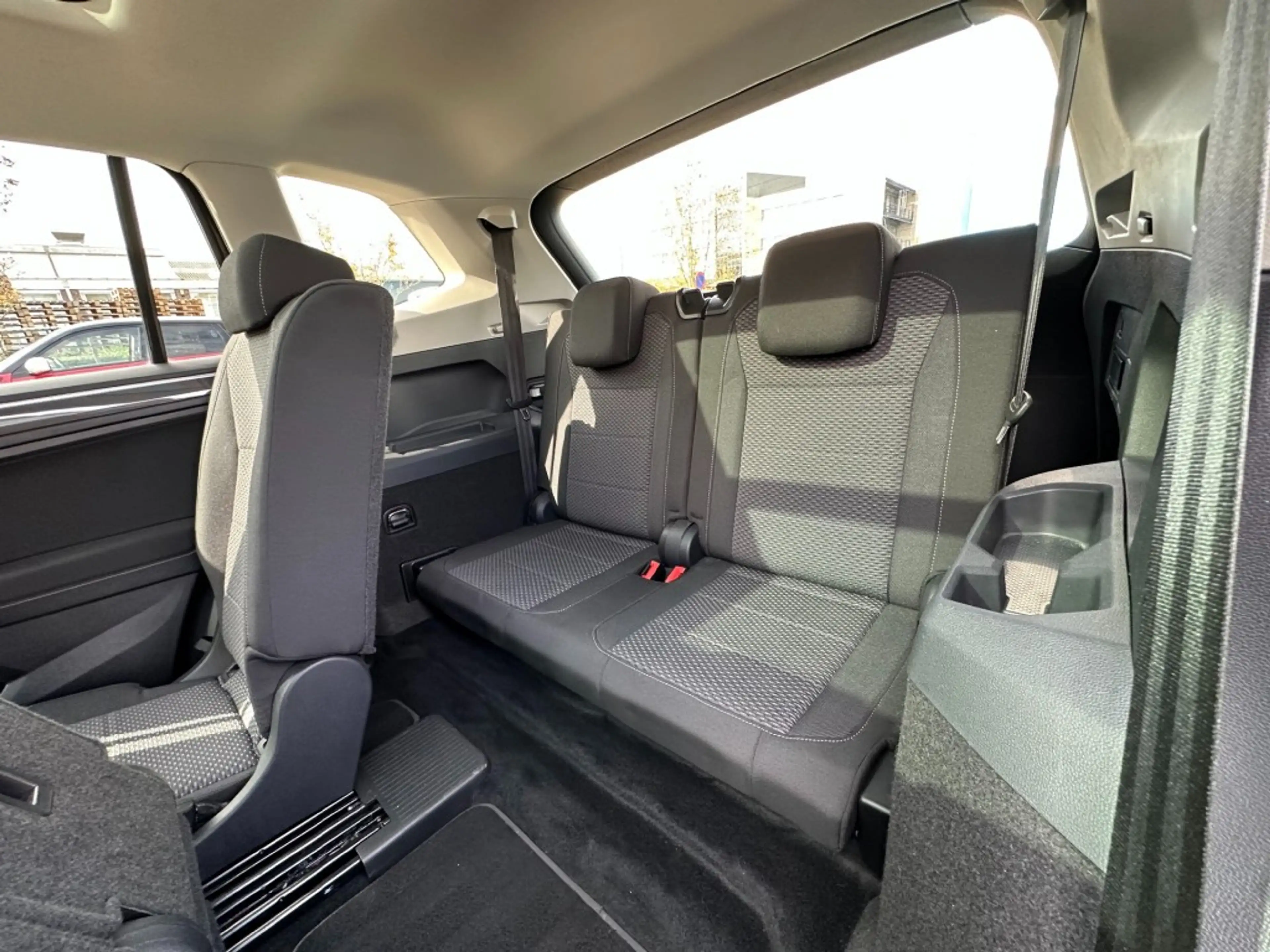 Volkswagen Tiguan Allspace 1.4 TSI Comfortline 7p.  Trekhaak  Panoramadak   e — photo 27