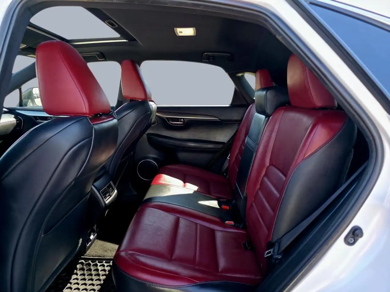 Lexus NX снимка Lexus NX