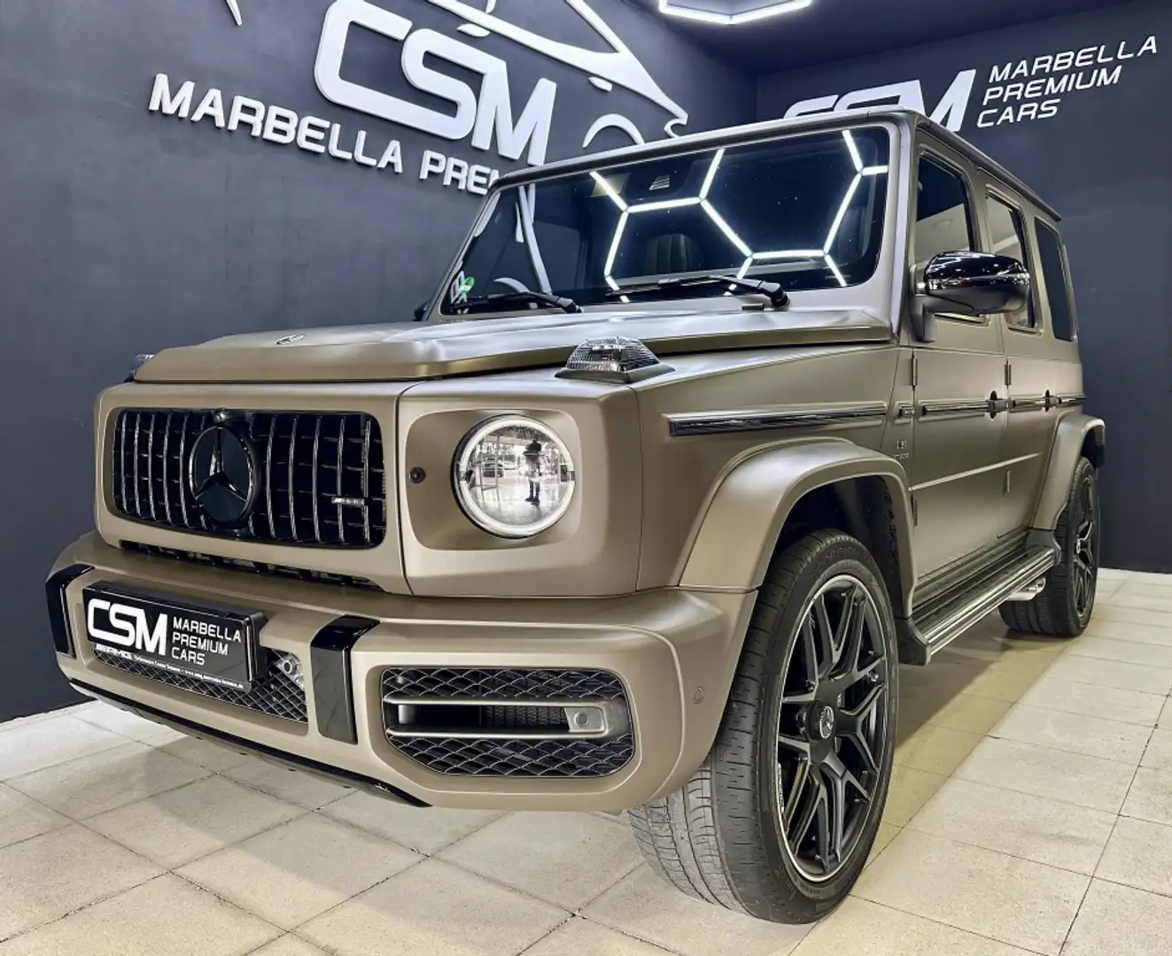 Mercedes-Benz G 63 AMG 4Matic 9G-Tronic Verde - 1
