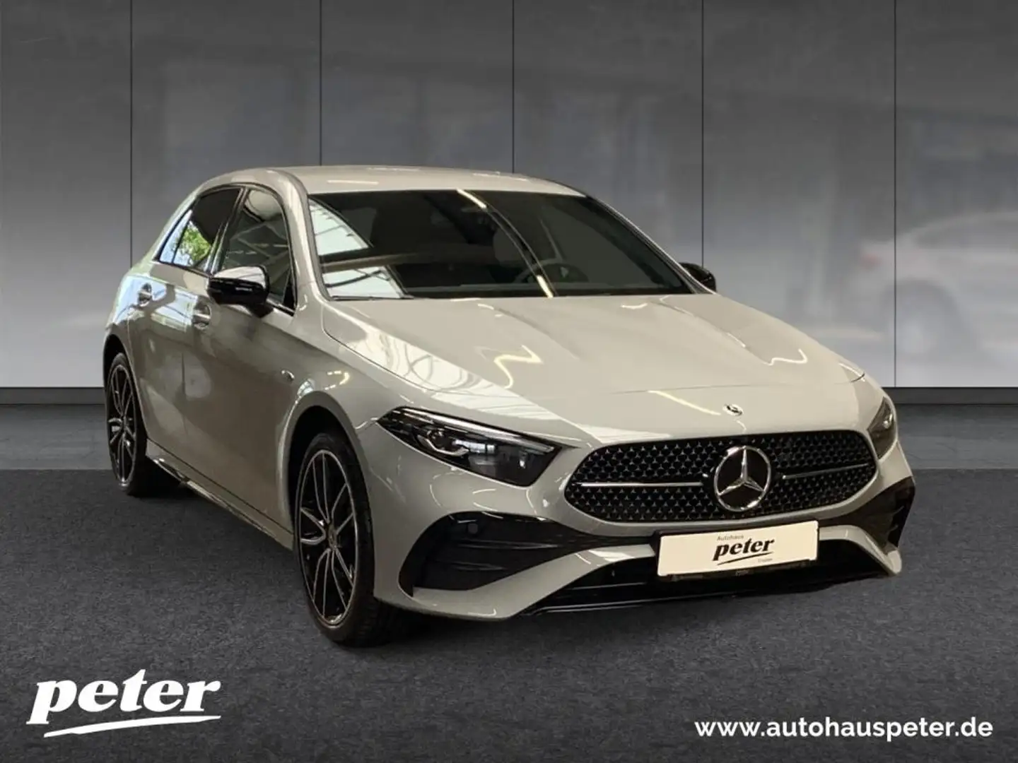 Mercedes-Benz A 250 e Kompaktlim EQ Hybrid Technologie AMG+19" Gri - 1