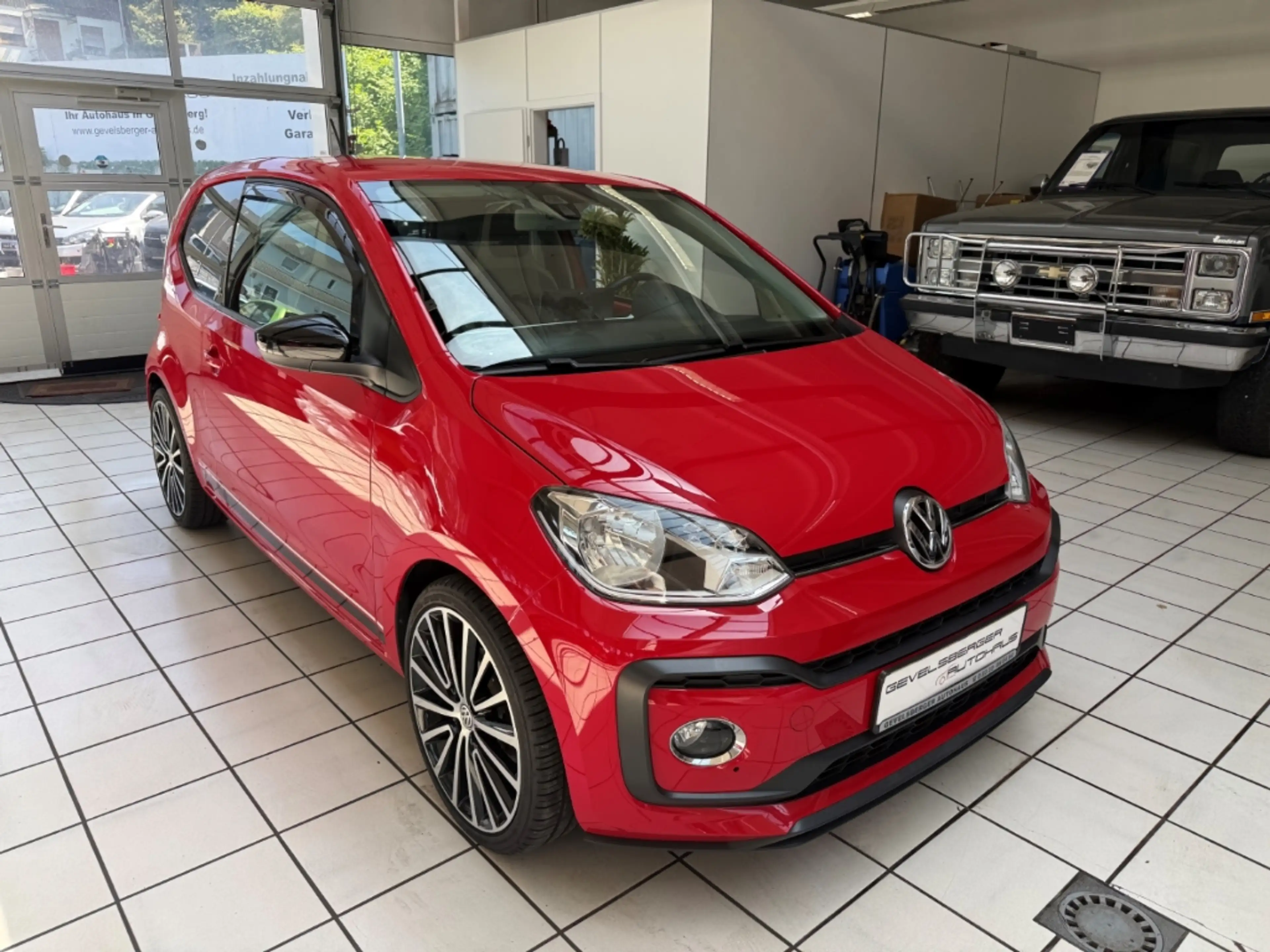Volkswagen up! beats BMT Start-Stopp Scheckheft Soundsystem Dyn. — photo 3