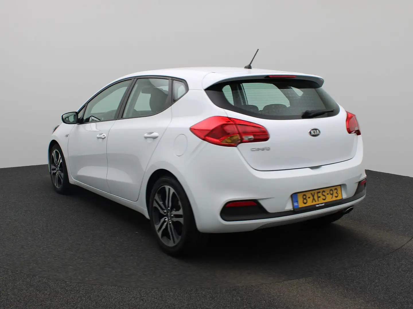Kia Ceed / cee'd 1.4 CVVT X-tra | Airco | Lichtmetalen Velgen | Mul Blanc - 2