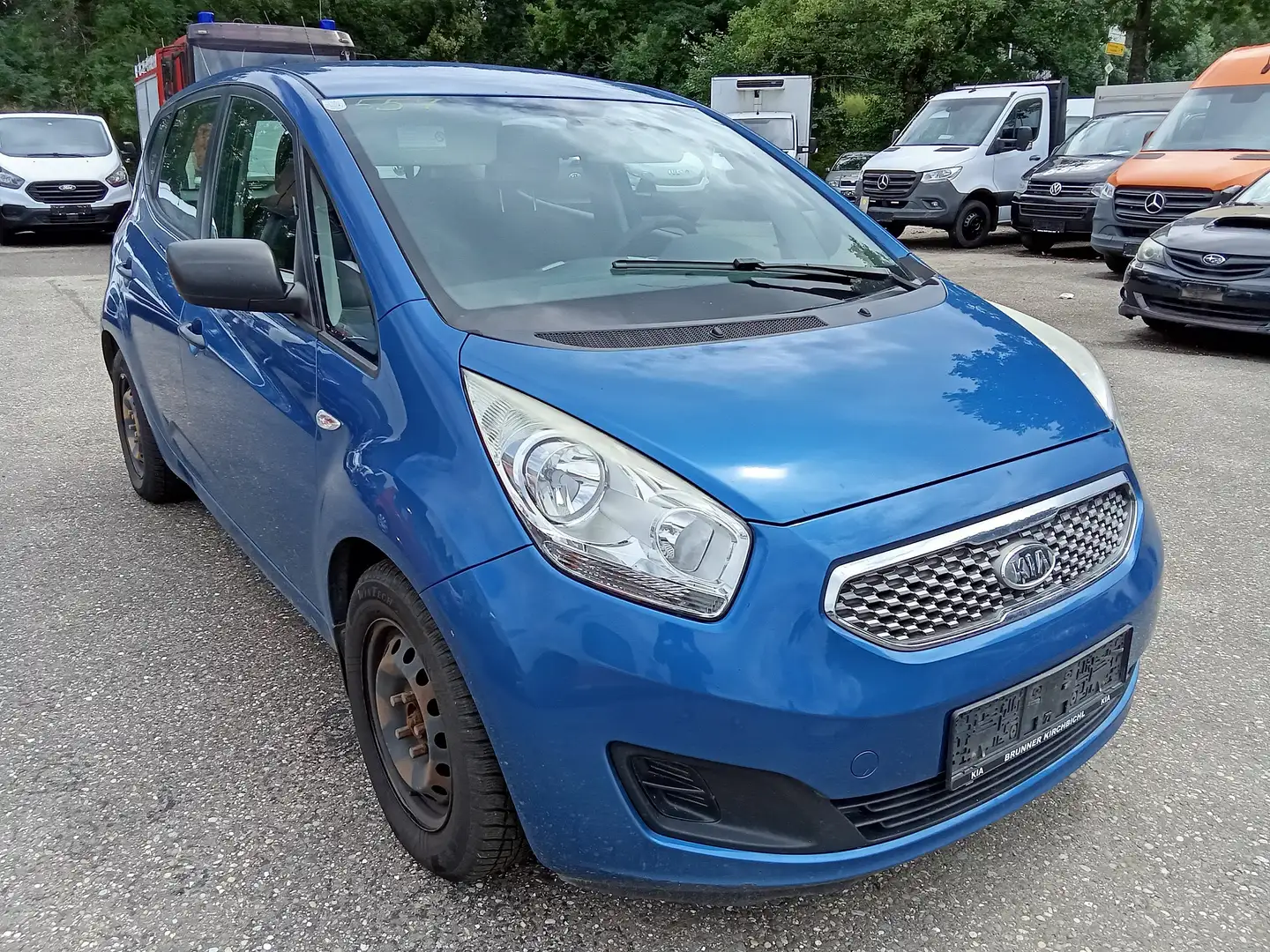 Kia Venga 1.4 CRDi 90 Attract Blau - 2