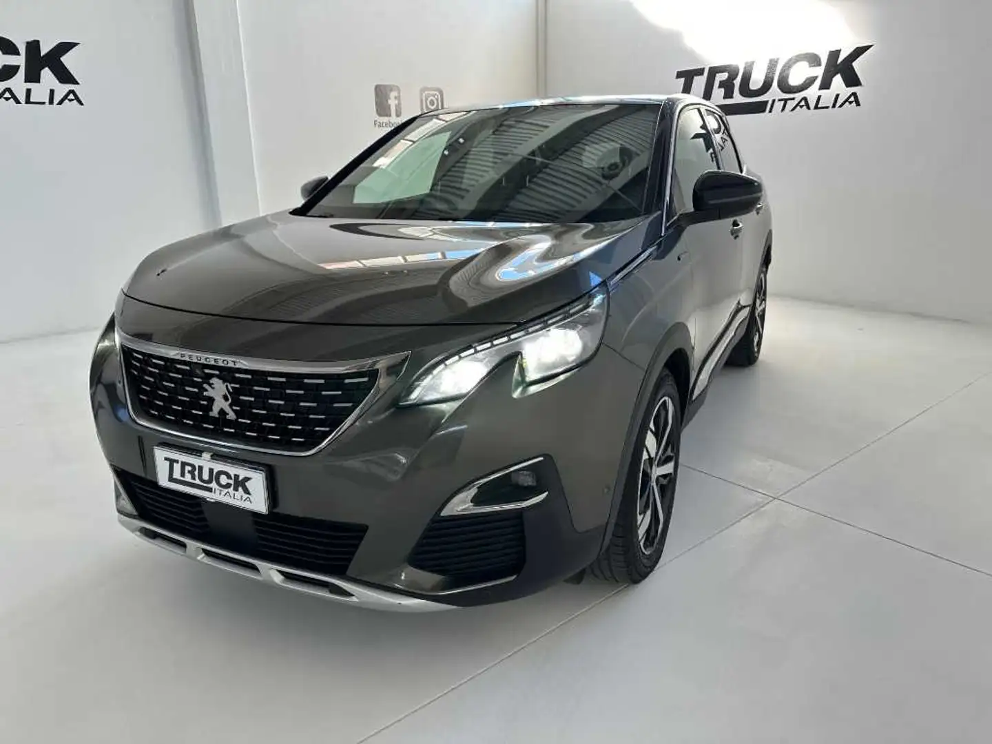 Peugeot 3008 II 2016 - 3008 2.0 bluehdi GT Line s&s 150cv Brons - 2