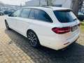 Mercedes-Benz E 220 E220d MBUX DISTRONIC AHK KAMERA 1HAND TÜV 01/26 Blanc - thumbnail 3