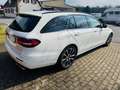 Mercedes-Benz E 220 E220d MBUX DISTRONIC AHK KAMERA 1HAND TÜV 01/26 Blanc - thumbnail 4