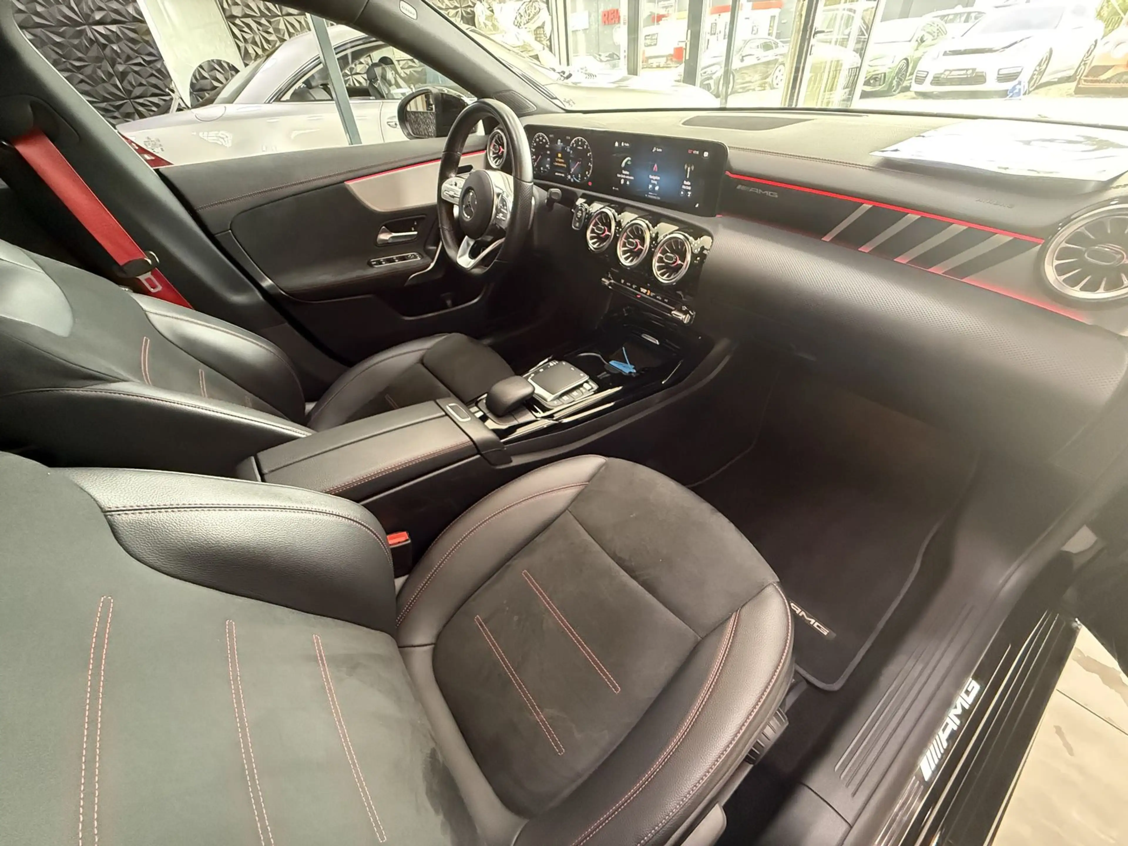 Mercedes-Benz CLA 45 AMG 4Matic PERFORMANCE*PANO*LED*RÜCKFAHRK — photo 15