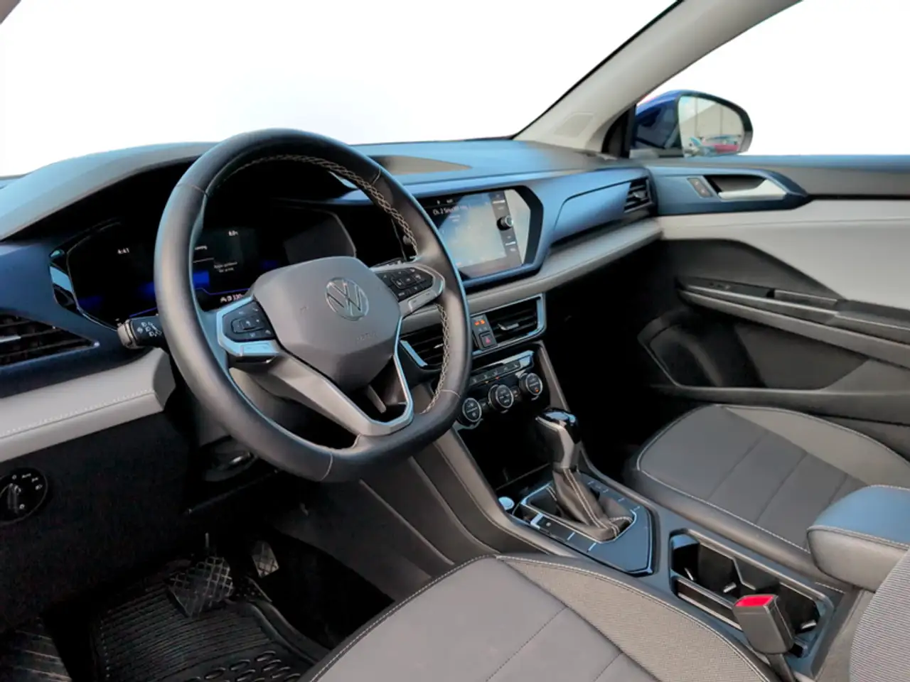 Volkswagen Taos снимка Volkswagen Taos