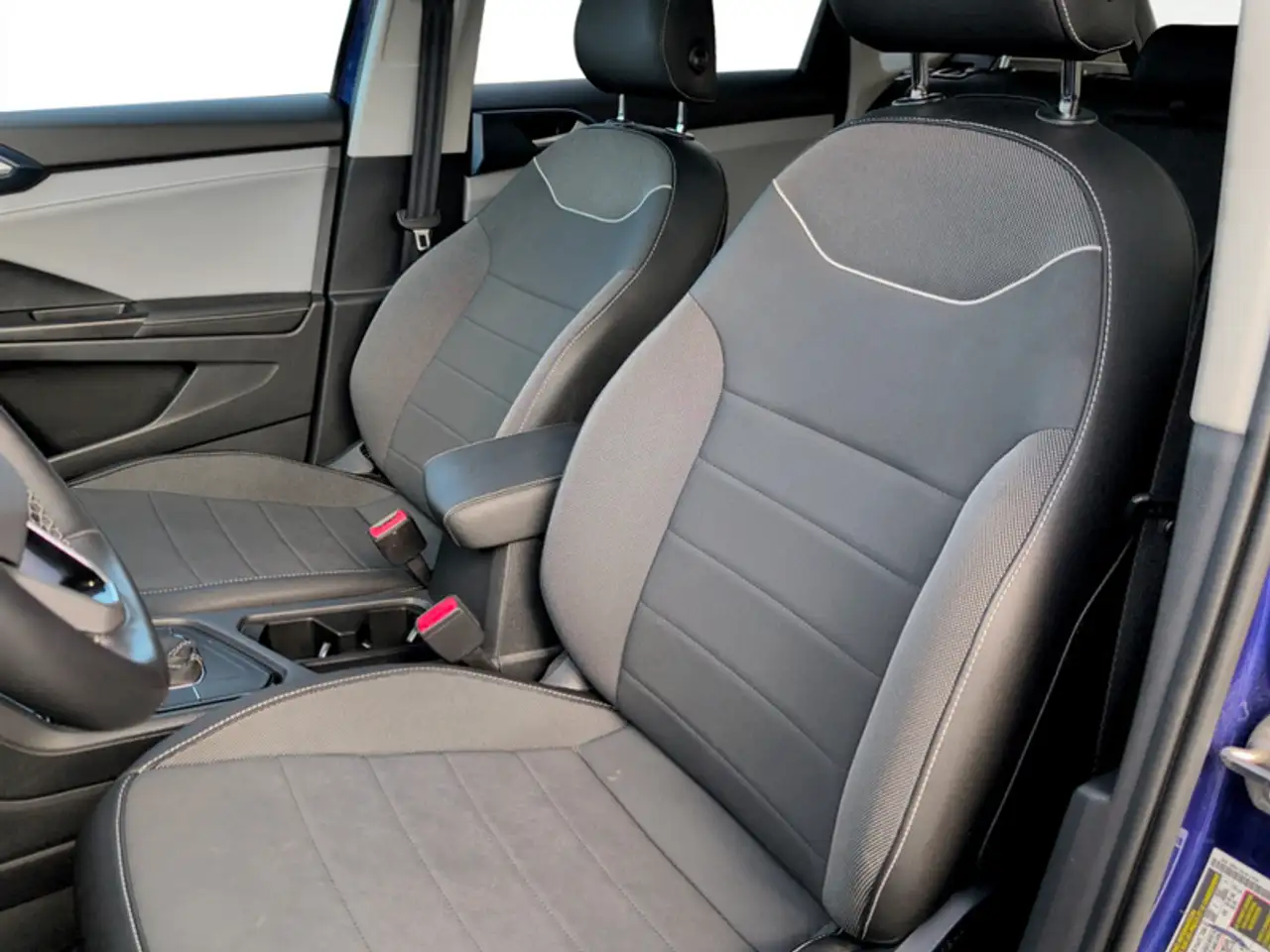 Volkswagen Taos снимка Volkswagen Taos