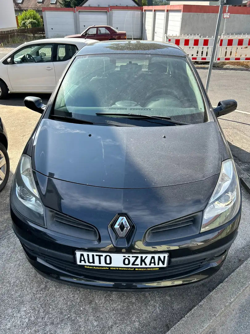 Renault Clio 1.2 16V Expression Schwarz - 2