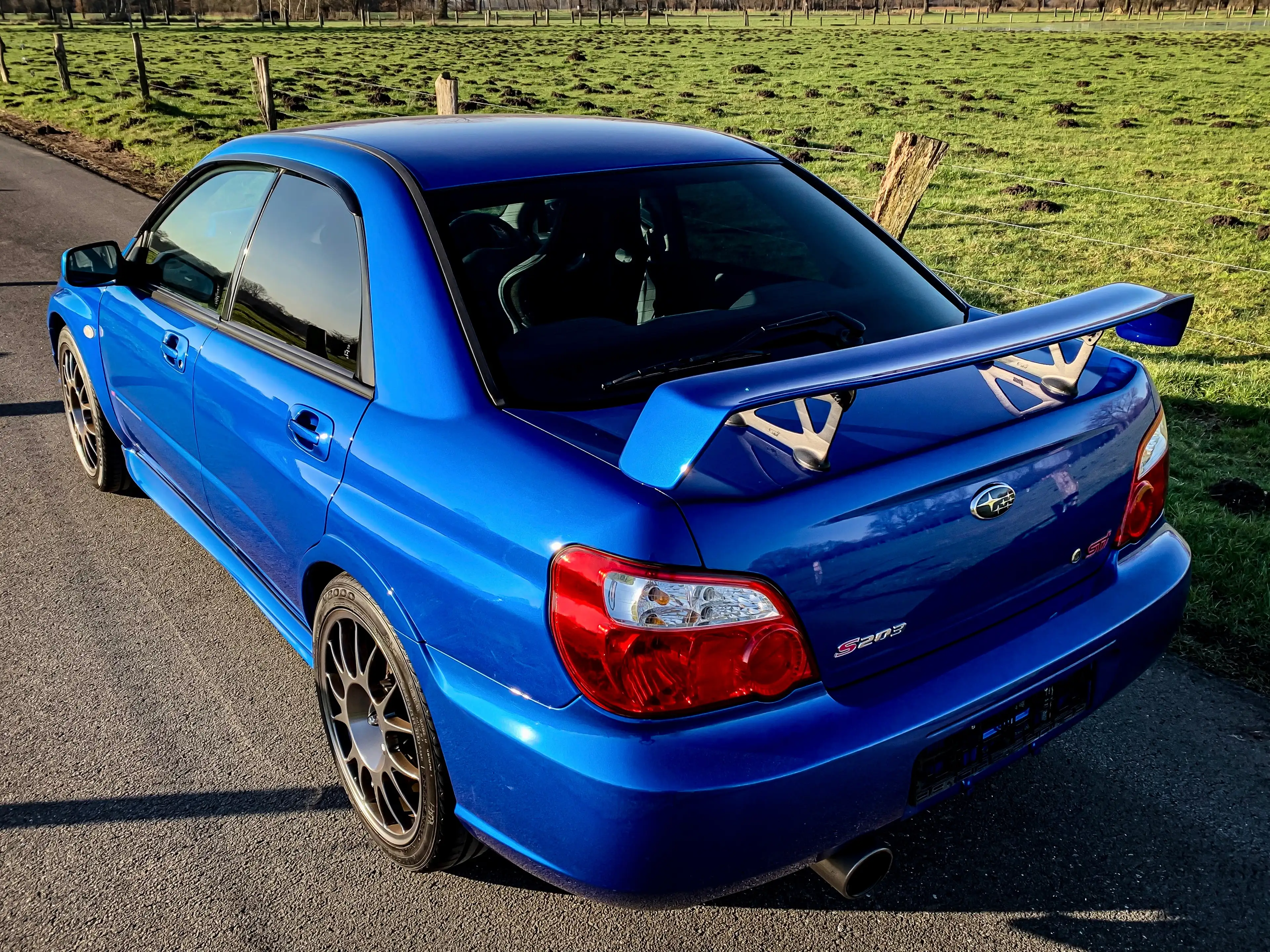 Subaru Impreza 2.0 STI JDM *S203* Limited ---/555* German Regist. — photo 3