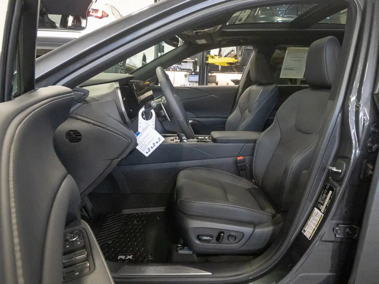 Lexus RX снимка Lexus RX